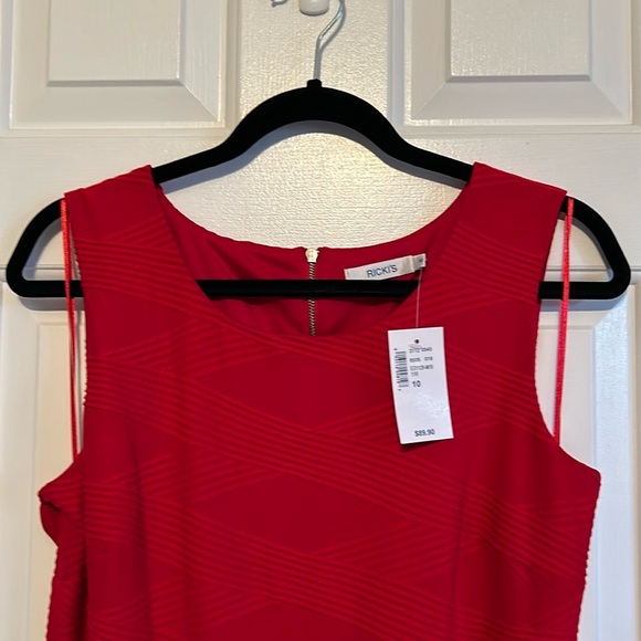 ✨🎄✨ RED SHEATH DRESS Size 10  NWT - Picture 8 of 8